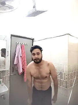 Snapshot of Himanshu111007 chatting on 09-25-25, 05:11 Himanshu111007 online show from 09-25-25, 05:11