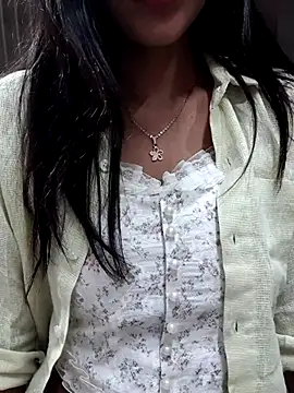 Snapshot of Raj-kumari chatting on 11-09-25, 04:27 Raj-kumari online show from 11-09-25, 04:27