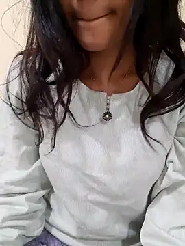 Snapshot of Raj-kumari chatting on 02-06-26, 02:09 Raj-kumari online show from 02-06-26, 02:09