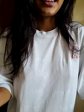 Snapshot of Raj-kumari chatting on 06-11-26, 04:54 Raj-kumari online show from 06-11-26, 04:54