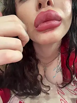 Hannah xBaby online show from 11-11-25, 08:14