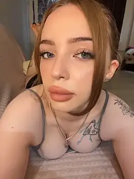 Snapshot of Hannah_xBaby chatting on 06-14-26, 08:05 Hannah xBaby online show from 06-14-26, 08:05