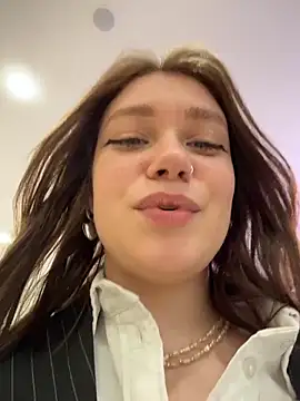 lucy-joy online show from 03-13-26, 11:28