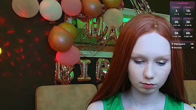 FoxyMira online show from 06-18-26, 05:28