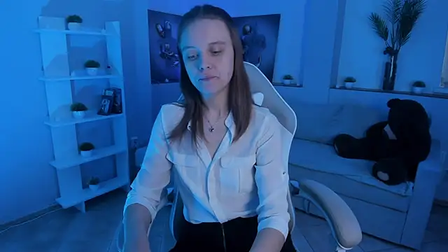 AlicePill online show from 11-21-25, 03:05