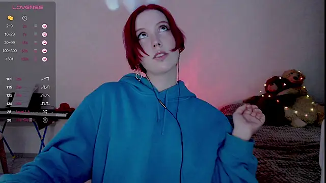 Ruby Flame online show from 10-30-25, 05:53