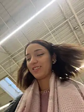 Snapshot of DollyTall chatting on 01-08-26, 08:38 DollyTall online show from 01-08-26, 08:38