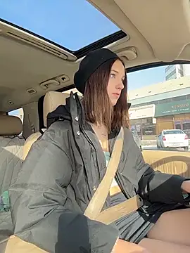 Snapshot of DollyTall chatting on 02-04-26, 08:09 DollyTall online show from 02-04-26, 08:09