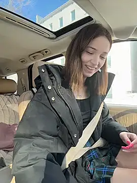 Snapshot of DollyTall chatting on 02-15-26, 08:24 DollyTall online show from 02-15-26, 08:24