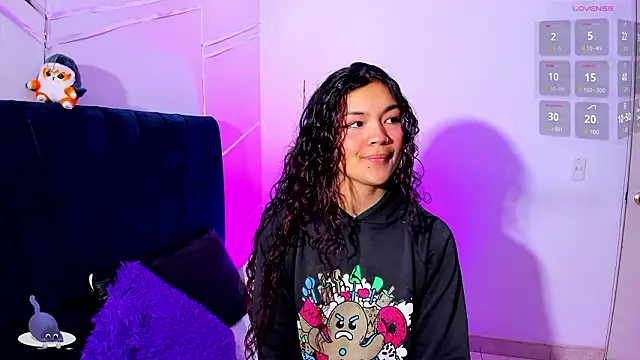 Camilla Miller01 online show from 02-07-26, 12:53