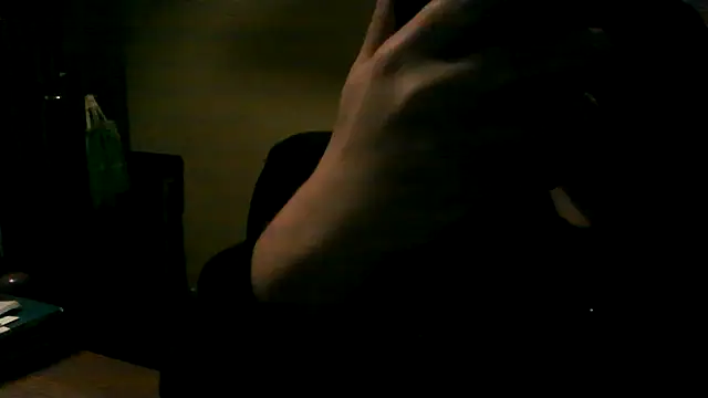 Snapshot of ynroh_87 chatting on 02-11-26, 05:29 ynroh 87 online show from 02-11-26, 05:29