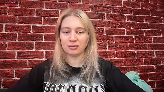 CitrusBlissss online show from 11-21-25, 02:10