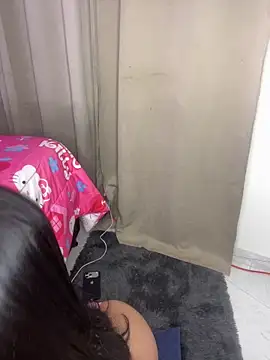 Dulcekitty   online show from 04-22-26, 10:17