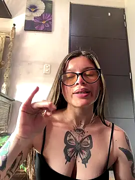 KoraSweett online show from 12-16-25, 06:24