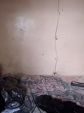 Themberh97 online show from 11-30-25, 01:48