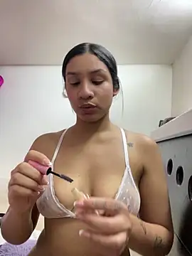 Snapshot of Danny_gonza chatting on 09-27-25, 12:48 Danny gonza online show from 09-27-25, 12:48