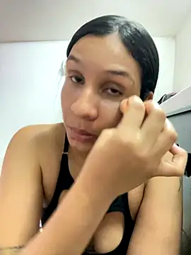 Snapshot of Danny_gonza chatting on 10-05-25, 07:45 Danny gonza online show from 10-05-25, 07:45