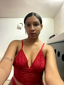 Snapshot of Danny_gonza chatting on 10-26-25, 08:04 Danny gonza online show from 10-26-25, 08:04