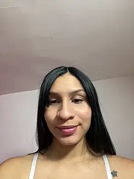 Snapshot of Danny_gonza chatting on 12-18-25, 08:48 Danny gonza online show from 12-18-25, 08:48