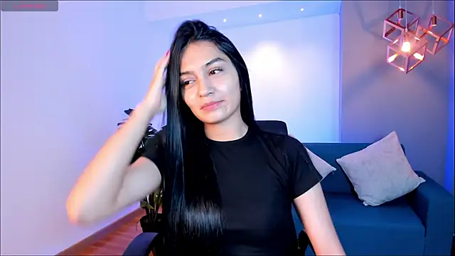 AidaJones online show from 04-09-26, 01:05