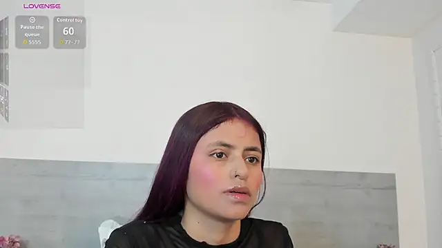 Snapshot of sunnyWhitee chatting on 04-28-26, 07:08 sunnyWhitee online show from 04-28-26, 07:08