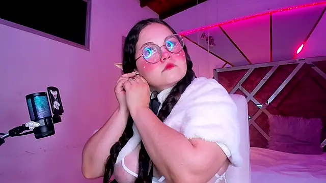 ShylySweet online show from 02-25-26, 05:28