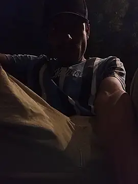 Snapshot of IsaXander743 chatting on 11-16-25, 11:21 IsaXander743 online show from 11-16-25, 11:21