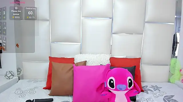 JessieAdamss online show from 12-18-25, 08:26