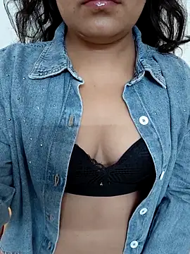 Aavya 007 online show from 11-25-25, 03:17