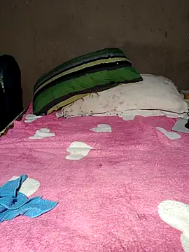 Snapshot of khetyvile chatting on 11-13-25, 07:18 khetyvile online show from 11-13-25, 07:18