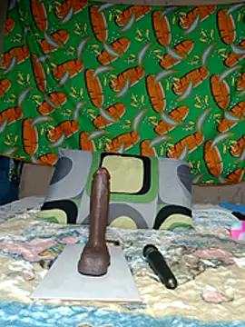 Snapshot of khetyvile chatting on 11-23-25, 03:23 khetyvile online show from 11-23-25, 03:23