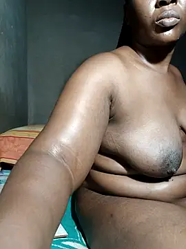 Snapshot of khetyvile chatting on 02-08-26, 01:20 khetyvile online show from 02-08-26, 01:20