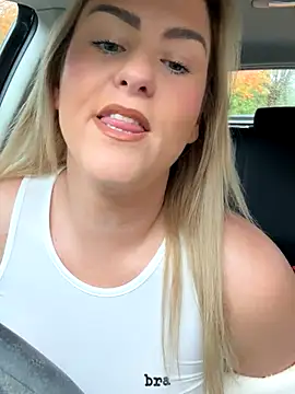 Charleigh xx online show from 11-04-25, 03:11