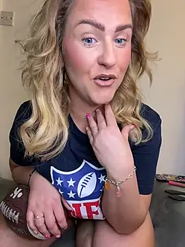 Charleigh xx online show from 02-08-26, 10:35