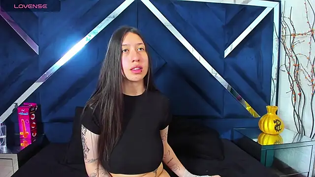 Snapshot of venusmorgan chatting on 09-09-25, 03:33 venusmorgan online show from 09-09-25, 03:33