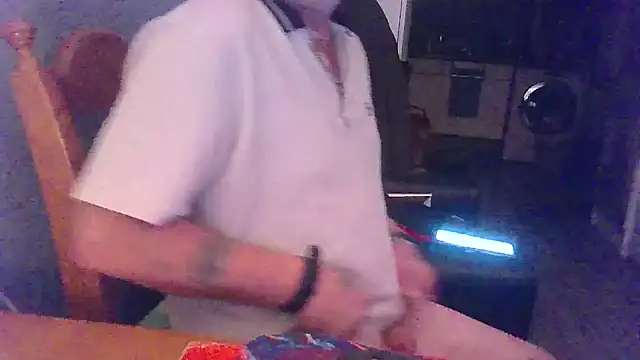 hefin18 online show from 01-18-25, 09:24