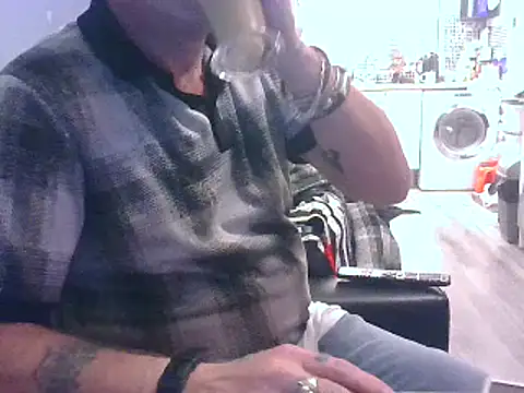 hefin18 online show from 01-30-25, 09:58