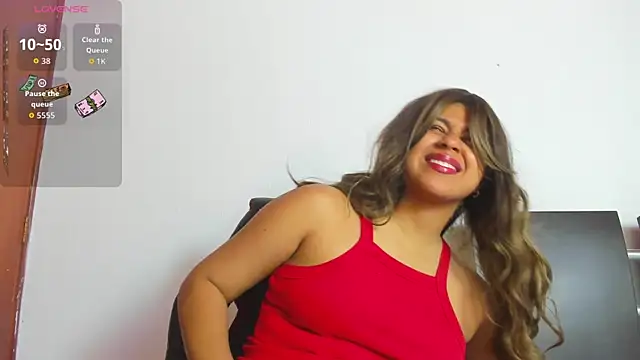 Snapshot of _Vale21_ chatting on 09-16-25, 01:01 Vale21 online show from 09-16-25, 01:01