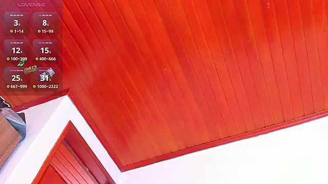 Snapshot of _Vale21_ chatting on 10-30-25, 03:57 Vale21 online show from 10-30-25, 03:57