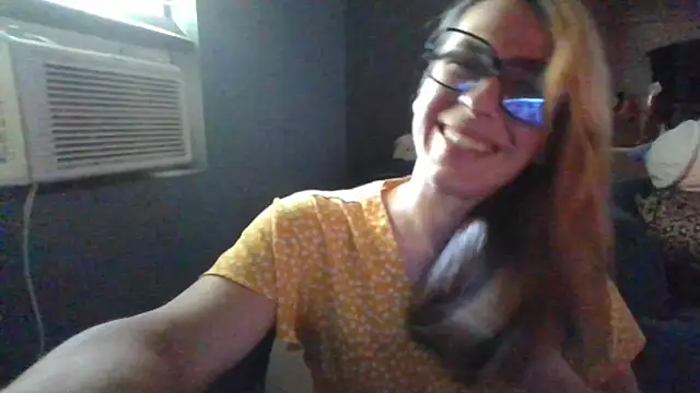 mayra mayhem online show from 08-03-26, 04:00