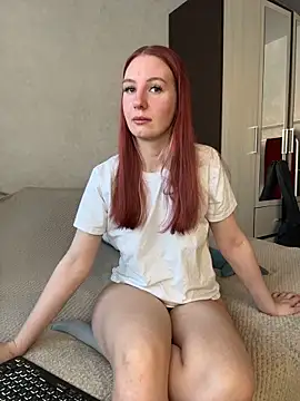 Snapshot of Hera_Mark chatting on 02-15-26, 04:09 Hera Mark online show from 02-15-26, 04:09