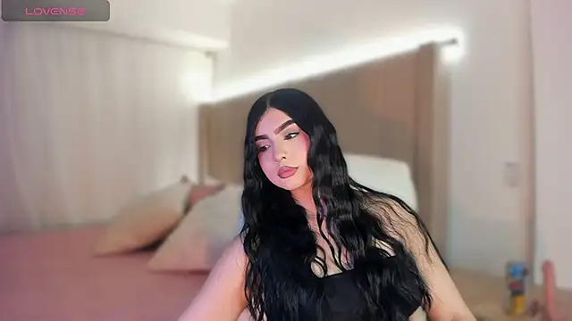 Sweety Nicole  online show from 07-01-26, 03:52