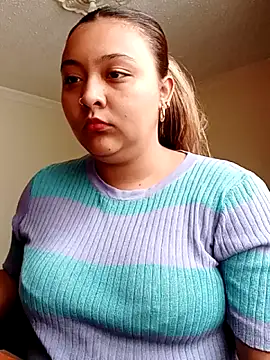 Snapshot of ALANA_150 chatting on 10-16-25, 01:45 ALANA 150 online show from 10-16-25, 01:45