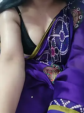 Snapshot of roshni_agrawal0 chatting on 07-28-26, 12:48 roshni agrawal0 online show from 07-28-26, 12:48