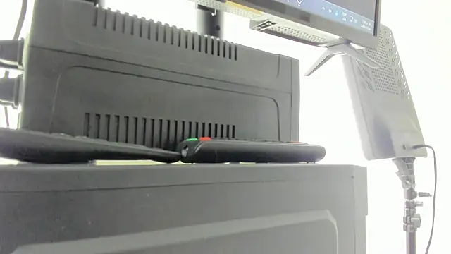 Lady miss    online show from 04-13-26, 12:32