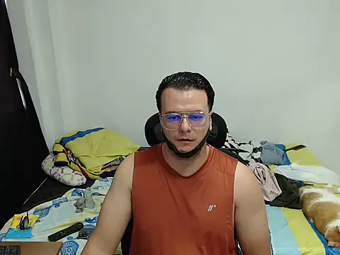 cloudsxxx online show from 03-26-26, 06:13