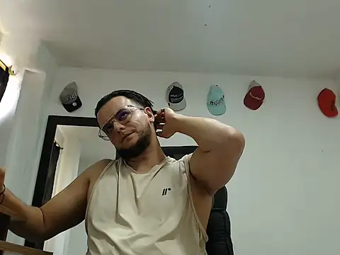 Snapshot of cloudsxxx chatting on 07-28-26, 04:39 cloudsxxx online show from 07-28-26, 04:39