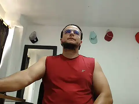 Snapshot of cloudsxxx chatting on 08-04-26, 03:14 cloudsxxx online show from 08-04-26, 03:14