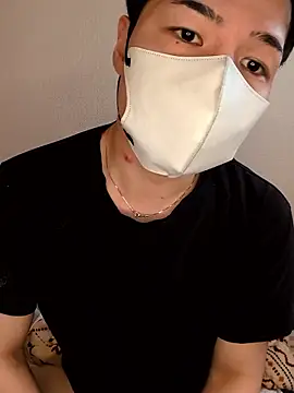 kqitooo online show from 04-03-26, 05:05