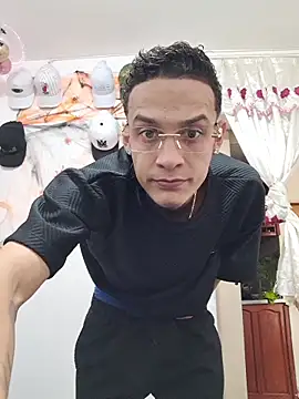 Ethanho0t online show from 10-25-25, 04:35